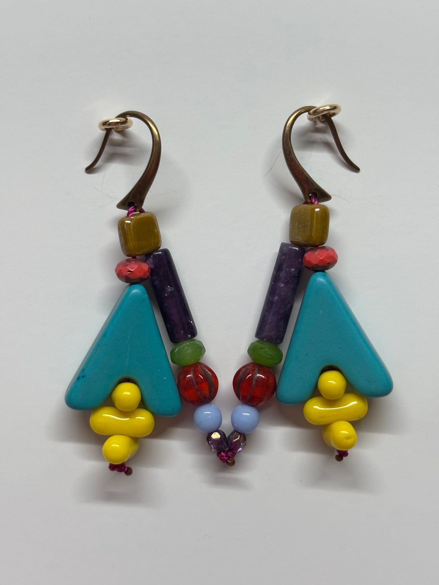 Glass and semiprecious stones bead earrings